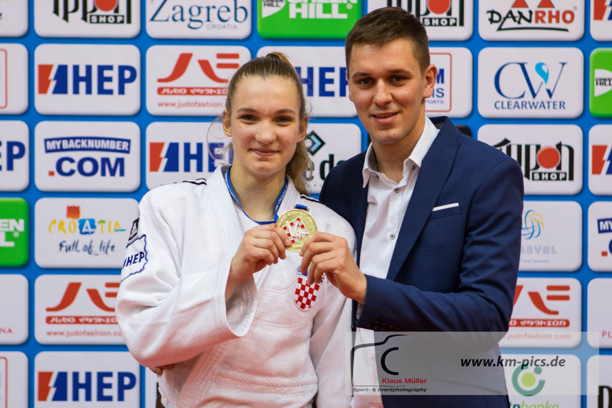 20180311_ecup_u18_zagreb_km_podium_57kg_place_1_lara_cvjetko_cro_2