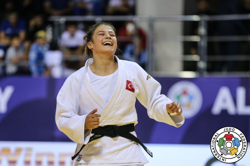 Women Love Judo